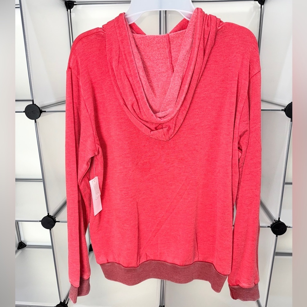 Coca Cola Junior's Logo You Can't Beat The Real Thing Graphic Sweater XL NWT - Picture 7 of 10